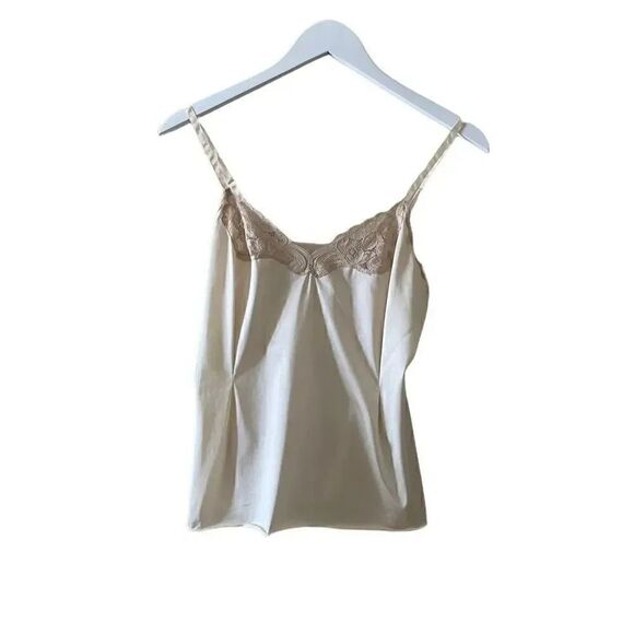 Vintage Vanity Fair Camisole, Rose Lace Embroidered Adjustable Straps  Sz 32 - Picture 1 of 11